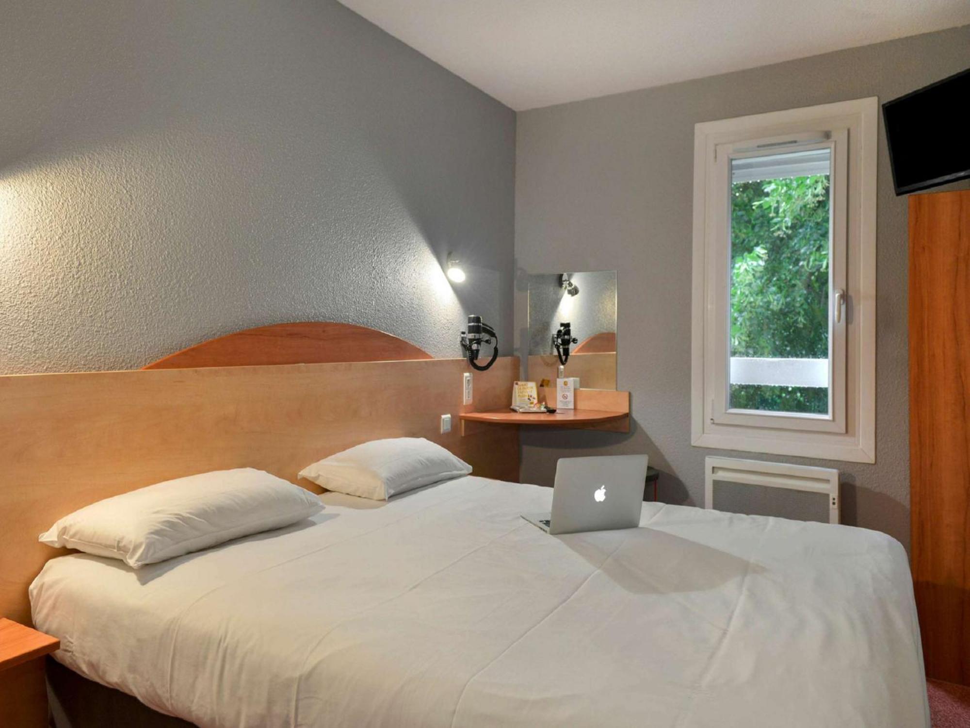 Kyriad Direct Orleans - La Chapelle St Mesmin Exterior foto